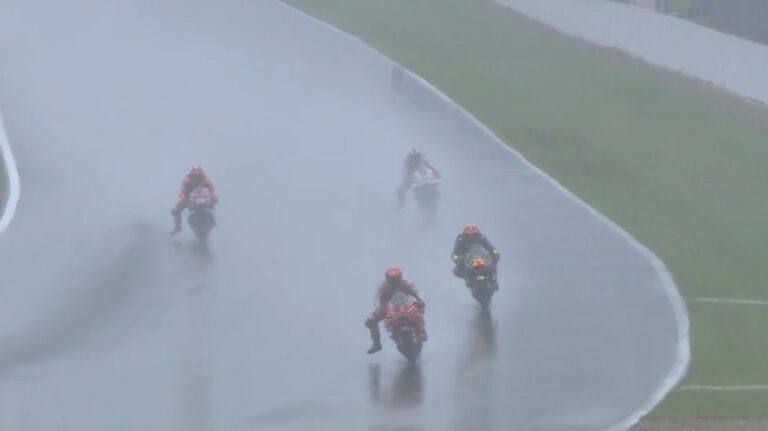 motogp-p2-piloti-silverstone