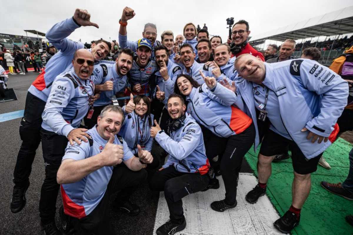 MotoGP, team Gresini Racing: ufficiale il rinnovo con Ducati