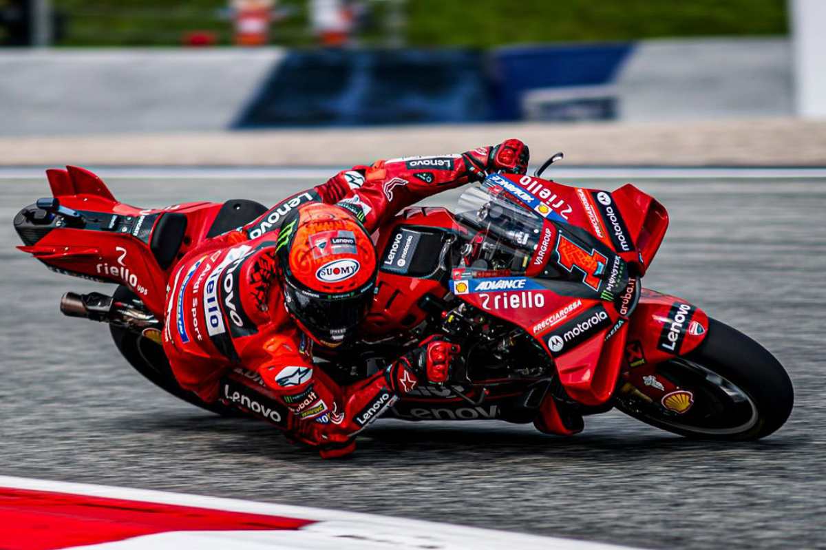 MotoGP, Bagnaia ‘corrige’ Valentino Rossi : “J’ai fait deux erreurs”