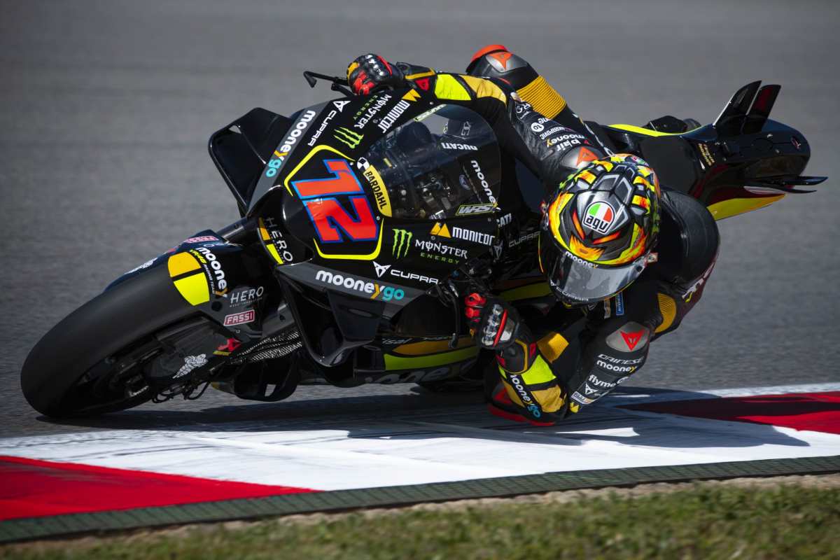 MotoGP, Bezzecchi vers une signature : “Valentino fait pression pour m’aider”