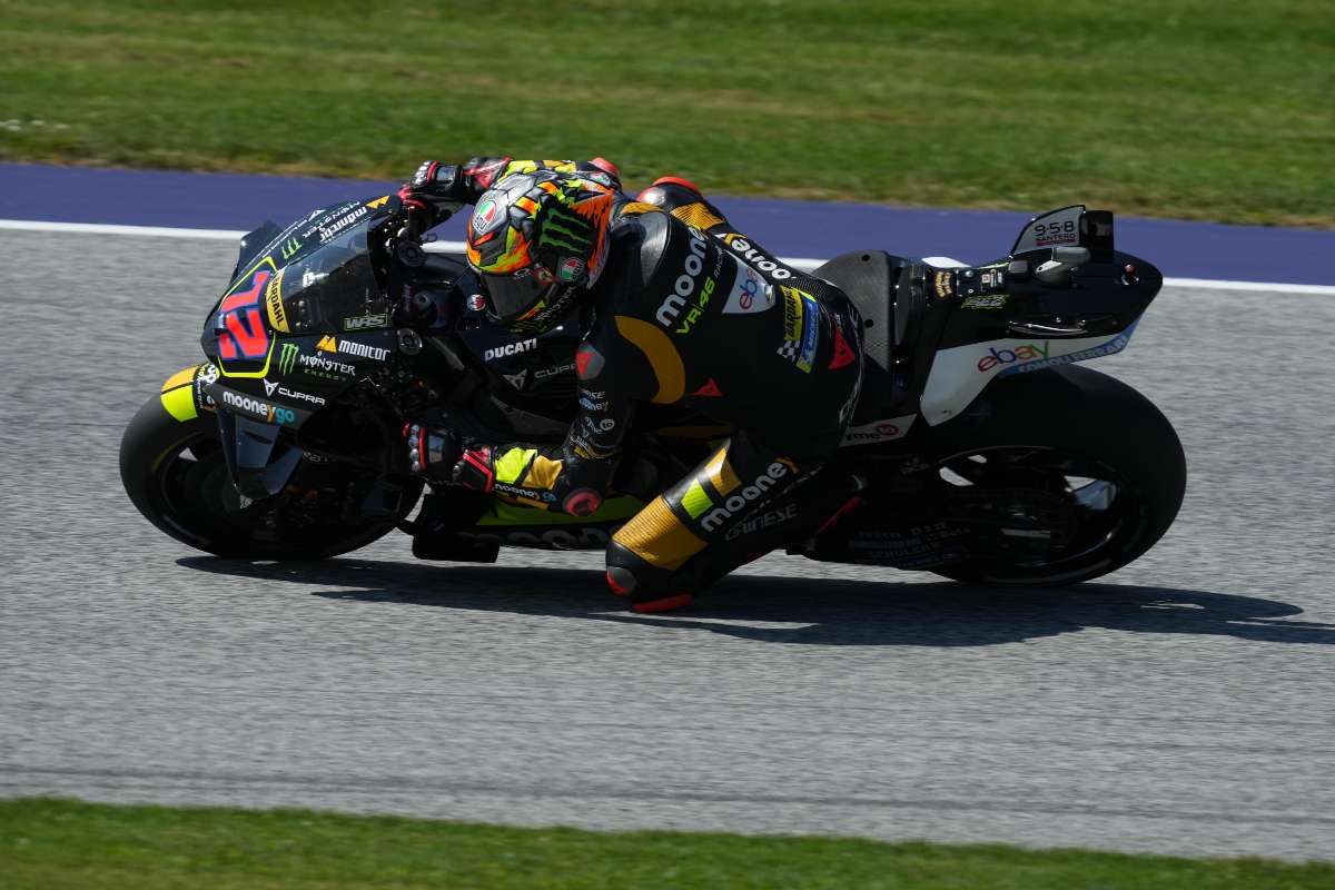 MotoGP, Bezzecchi retrouve le podium : “Même Valentino Rossi m’a aidé”
