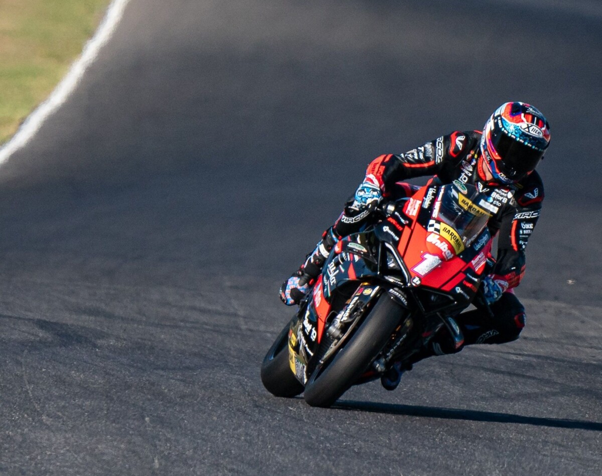 CIV Superbike, Michele Pirro vendredi en roi mais attention à Zanetti et Bernardi