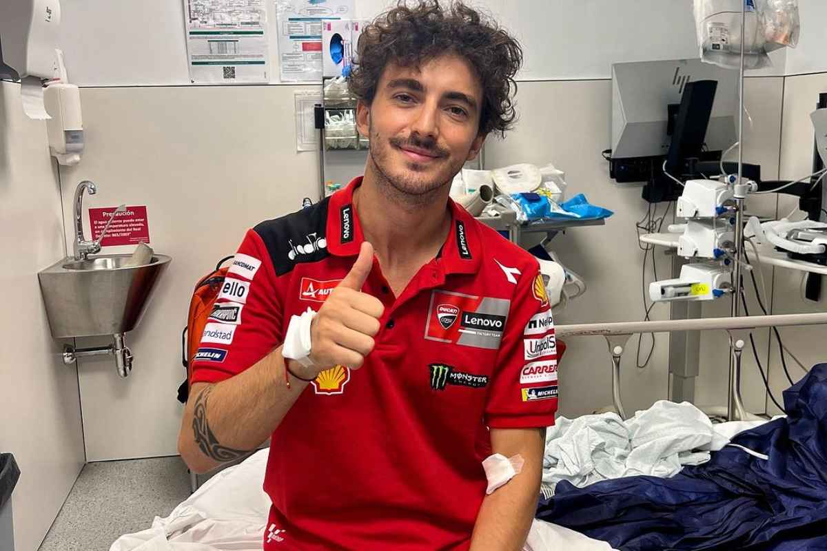 Bagnaia sans fractures, Bastianini opéré : le communiqué Ducati