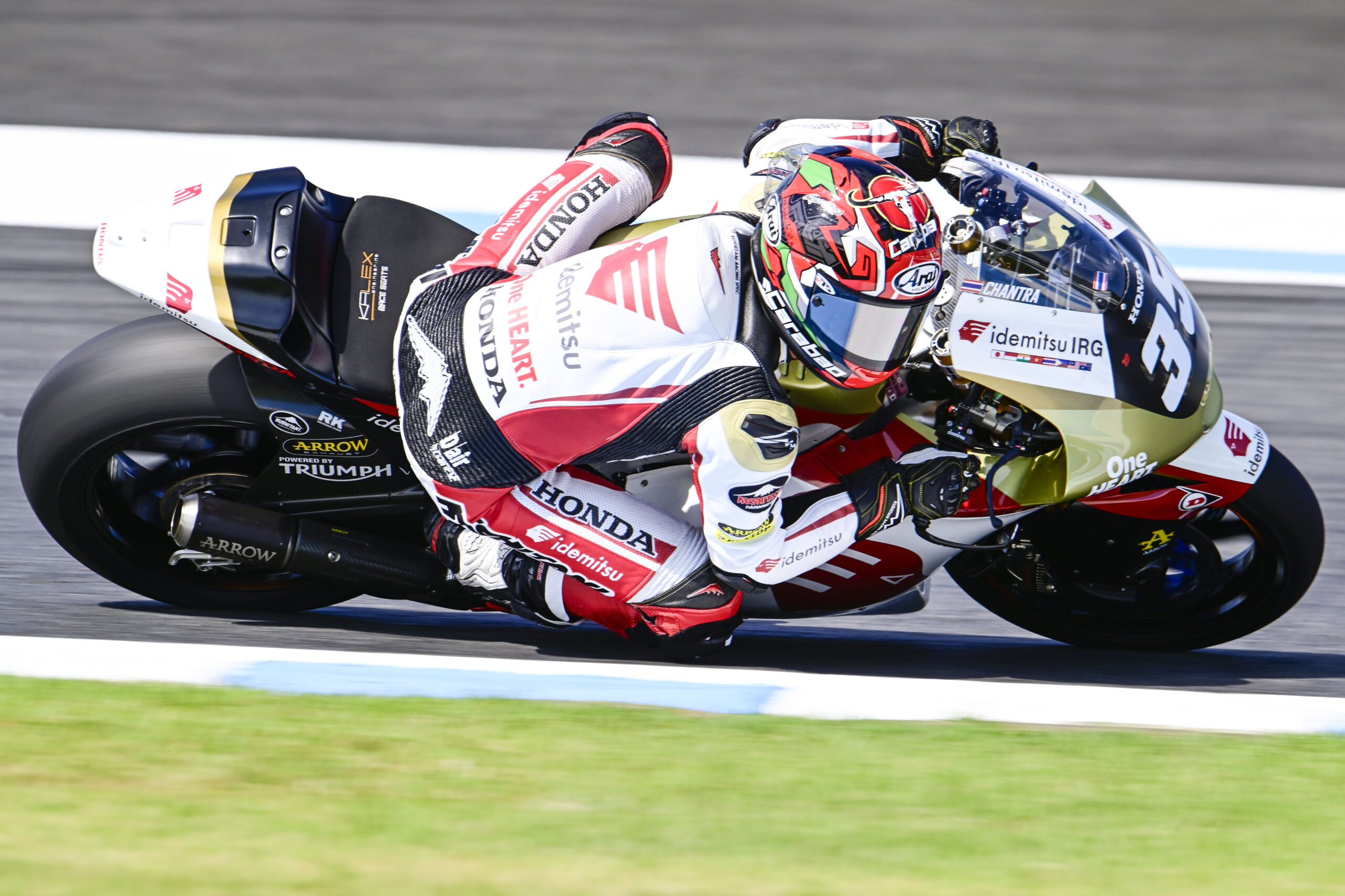 Moto2 Motegi : la pole de Somkiat Chantra établit un record, Arbolino 13ème