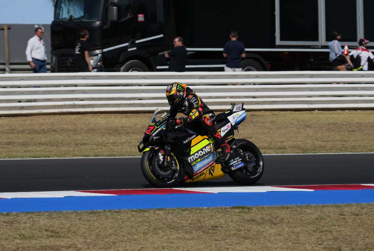 MotoGP Misano, Bezzecchi leader en souffrance : “Je m’inquiète pour les courses”