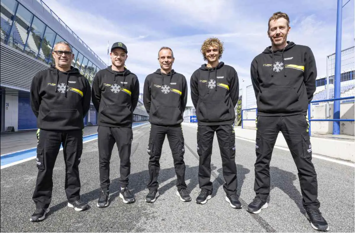 Superbike, Axel Bassani: de första bilderna med Kawasaki