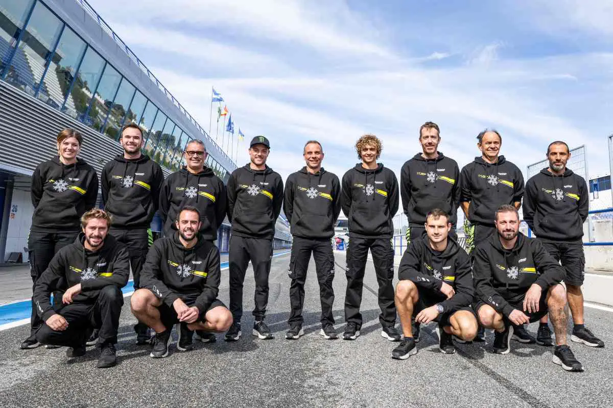 Superbike, Axel Bassani: de första bilderna med Kawasaki