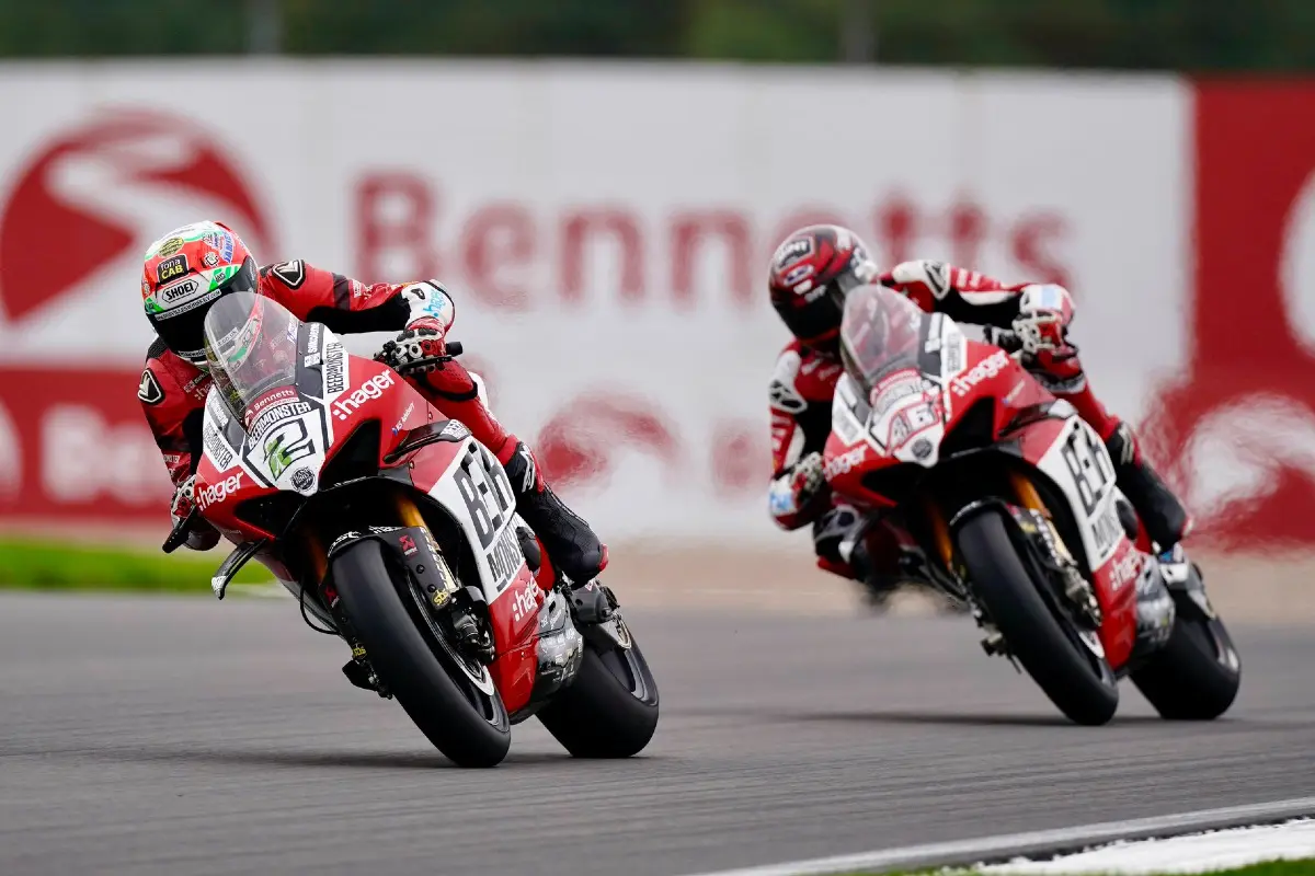 Affrontement entre les Ducatisti : le British Superbike 2023 rouvre