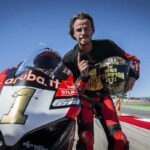 Superbike, Alvaro Bautista esalta Nicolò Bulega