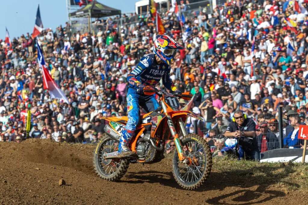 La France triomphe au Motocross des Nations 2023, l’Italie sur le podium Tripudio Francia al Motocross delle Nazioni 2023, l'Italia sul podio