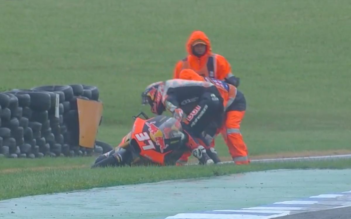 Moto2, Pedro Acosta limite la casse malgré « l’erreur la plus ridicule »