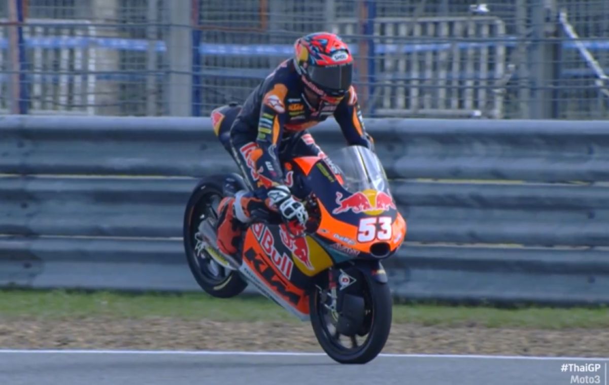 Moto3 Thaïlande : Deniz Oncu pole poker, puis les drapeaux jaunes