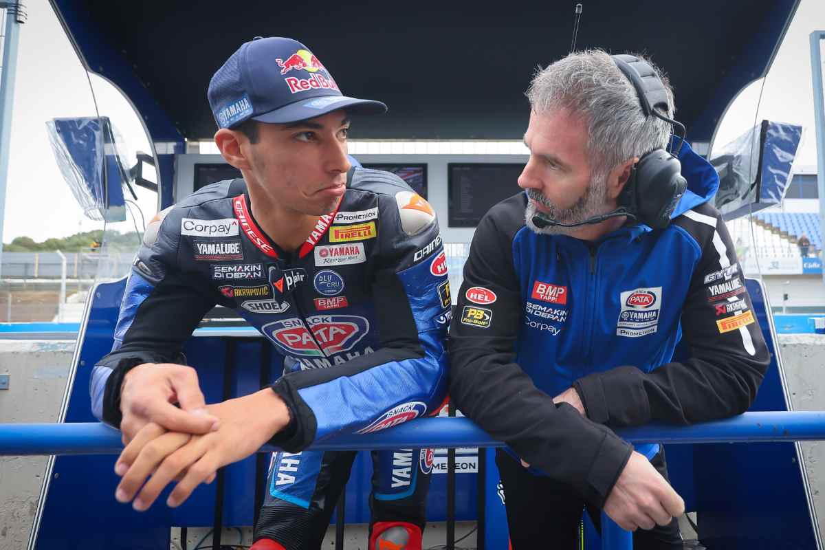 Superbike, Yamaha ralentit Razgatlioglu : sur BMW uniquement en décembre