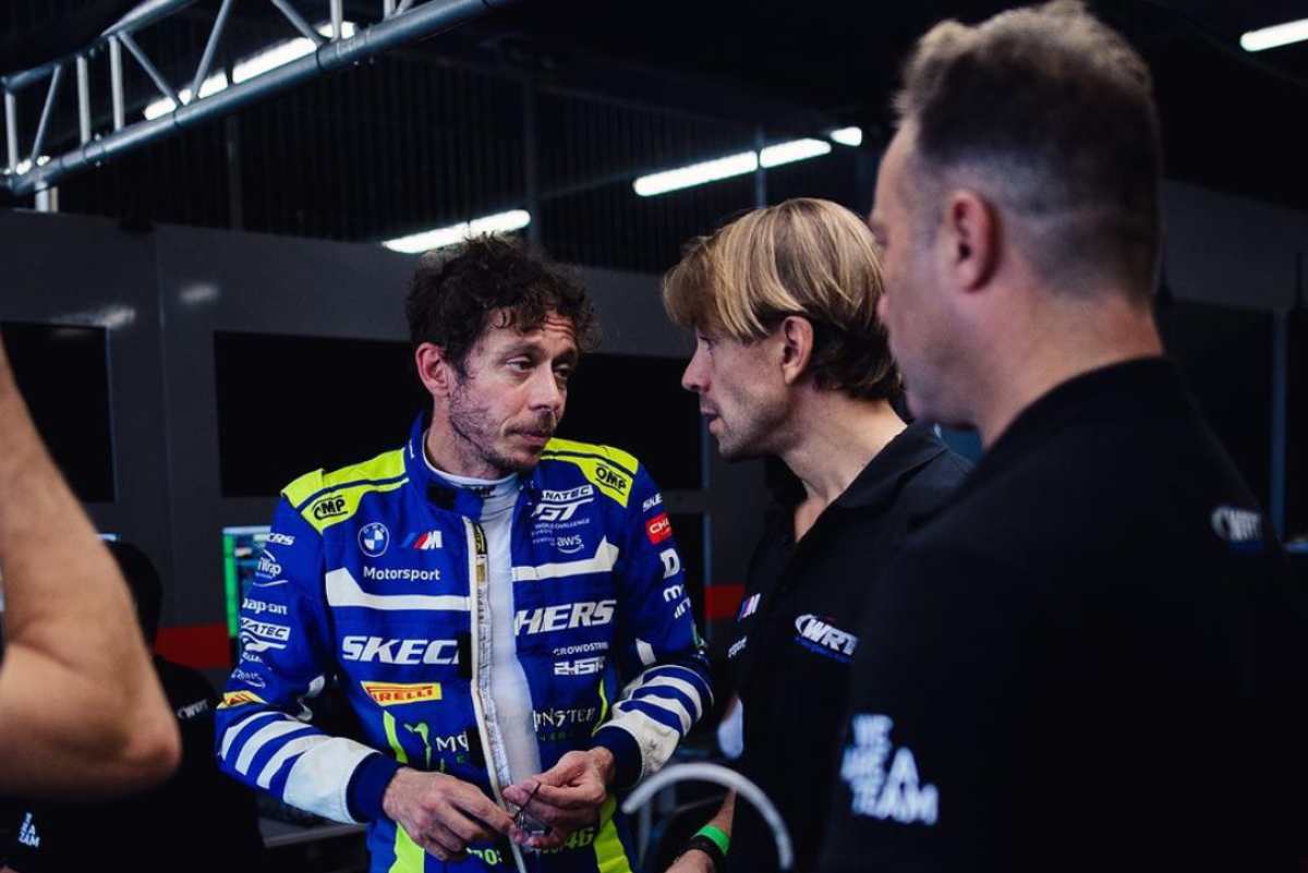 Valentino Rossi, amère finale d’endurance : il termine dans les graviers à Barcelone