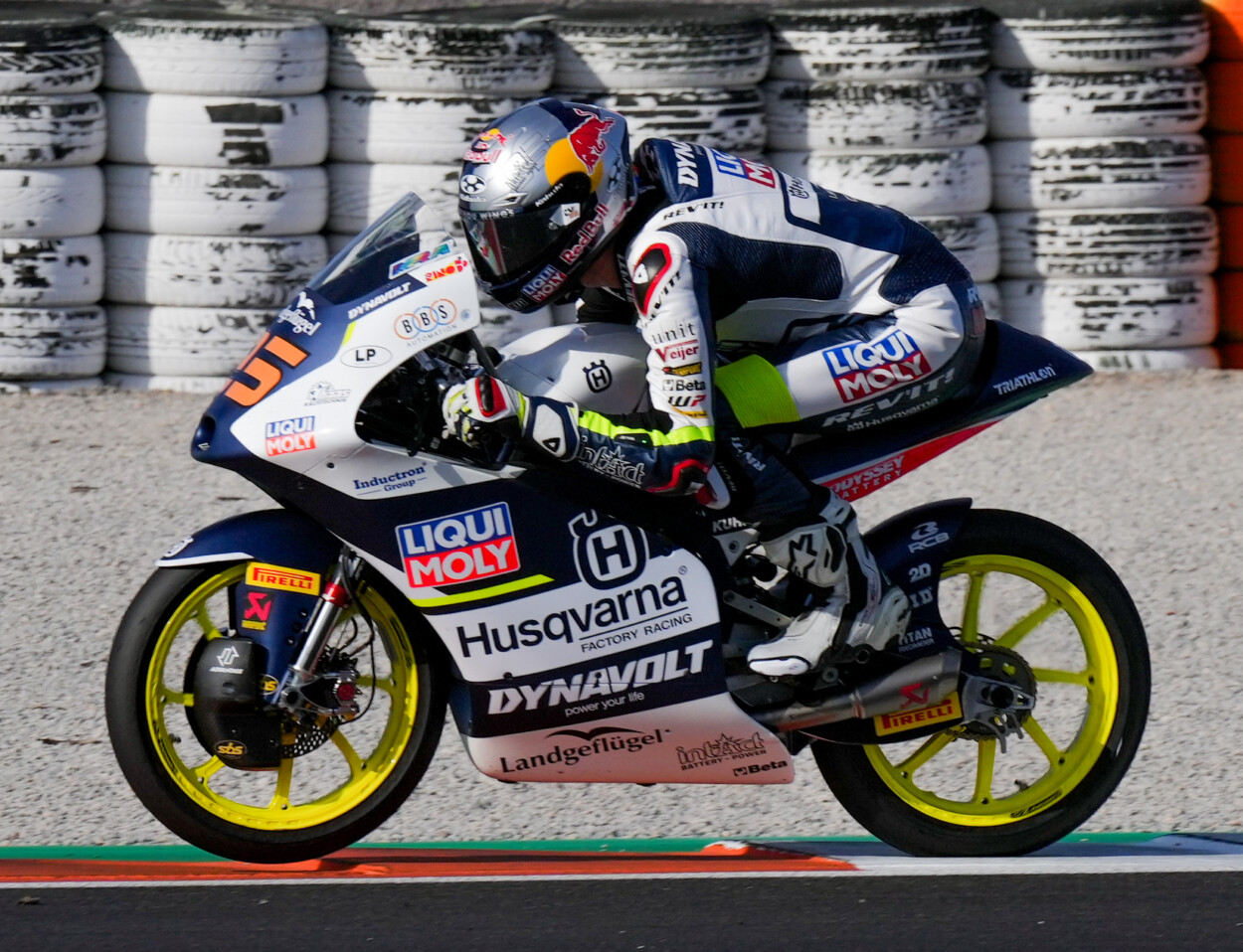 Veijer-Test-Pirelli-Valencia