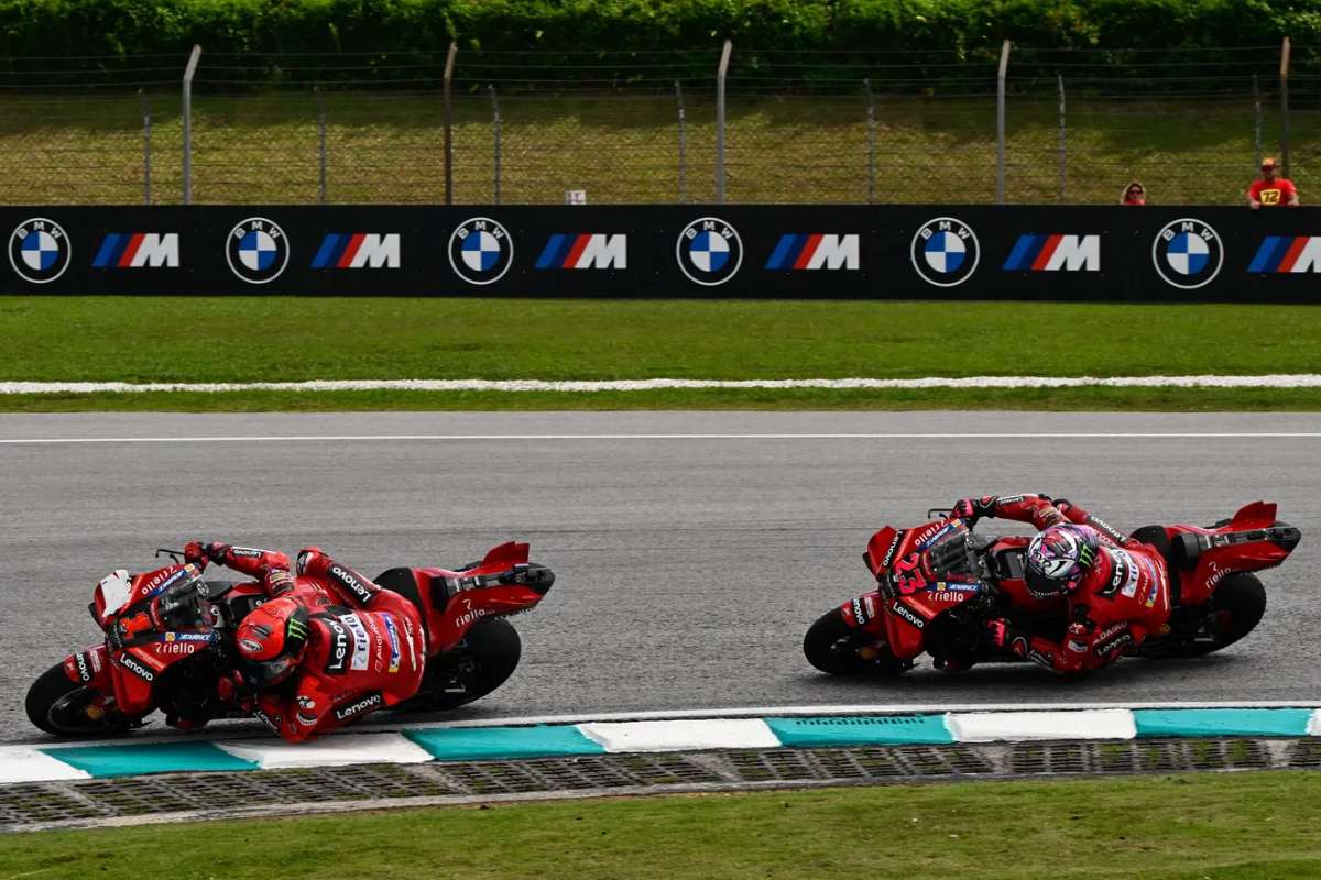 MotoGP, Bastianini comme team man : Bagnaia et Ducati vous disent merci