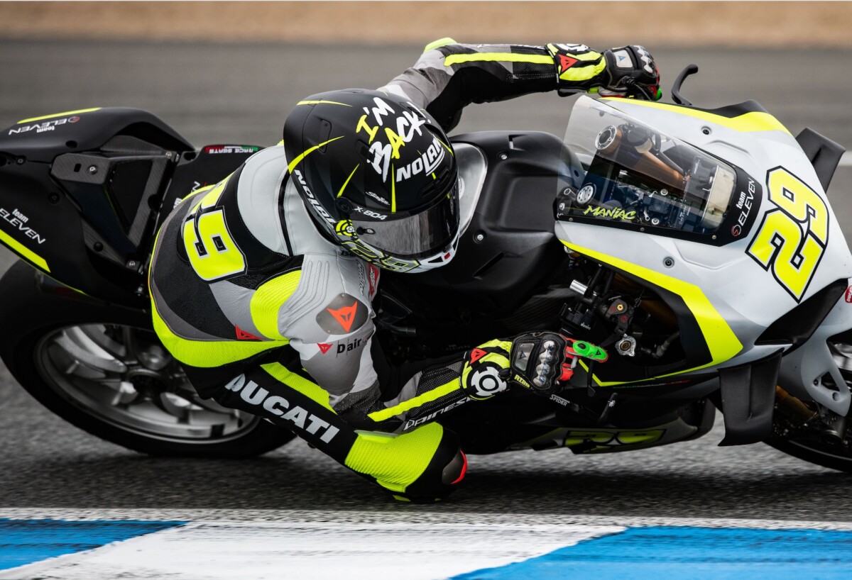 Superbike Jerez : Andrea Iannone déjà très rapide, chronos à 13h45