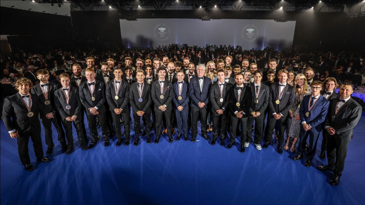 Adamo, Bagnaia, Bulega, Canepa, Casadei : Défilé des stars au Gala FIM