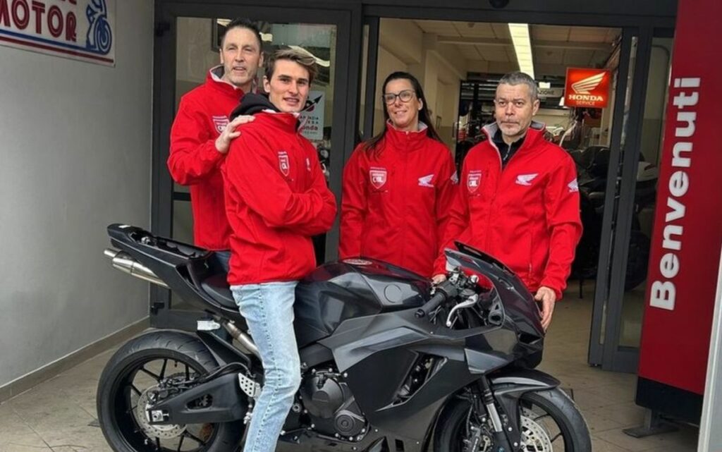 CIV 2024 : la Scuderia Improvement ramène Honda en Supersport la Scuderia Improve Honda torna nel CIV Supersport con la nuova CBR 600 RR e Leonardo Carnevali