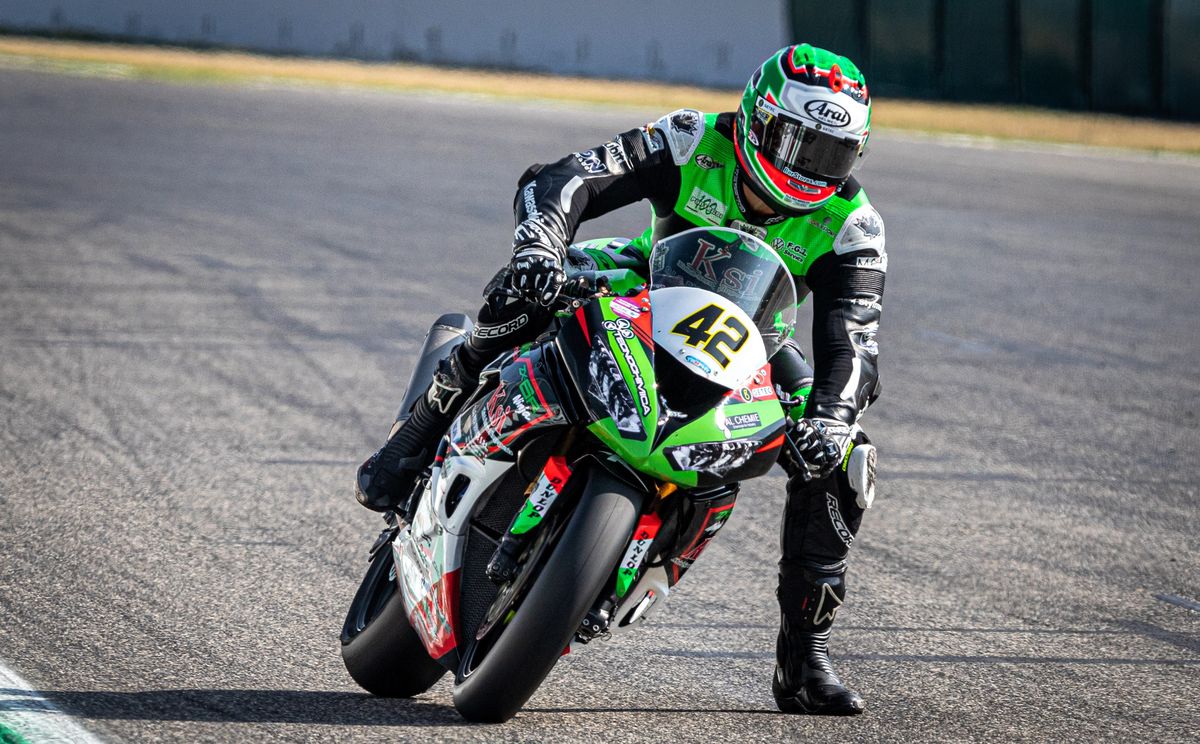 CIV Supersport 2024 : Roberto Farinelli-Kawasaki renouvelle sa fidélité