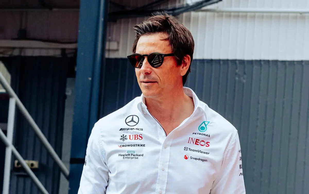 La Formule 1 et la FIA s’affrontent !  Mais toutes les équipes sont avec Toto et Susie Wolff