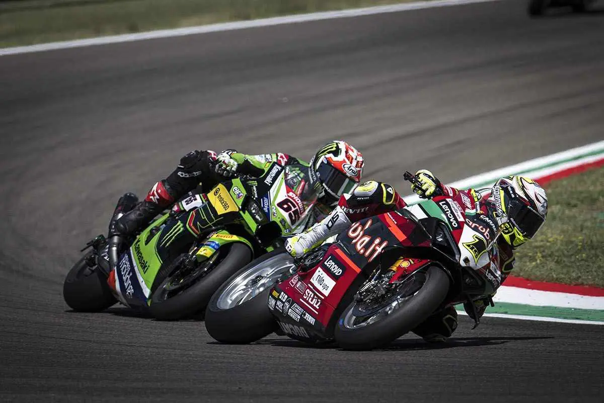 Superbike, Jonathan Rea : « La vitesse de la Ducati démoralise »