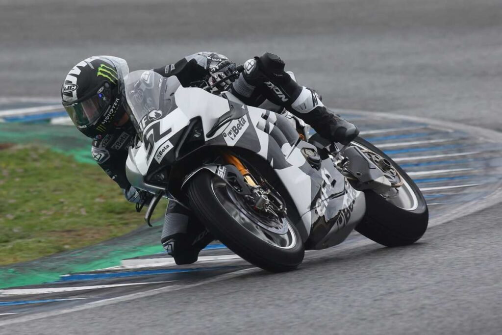 Superbike, Sam Lowes ha debuttato sulla Ducati a Jerez