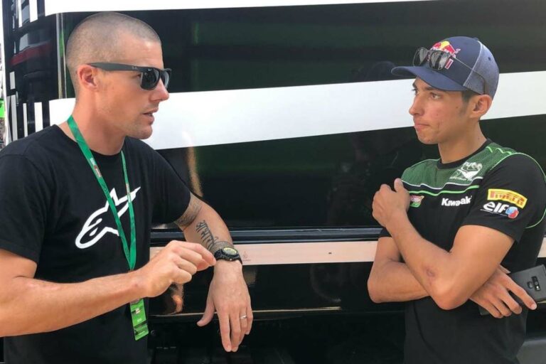 Superbike, Spies paragona Razgatlioglu a Marquez