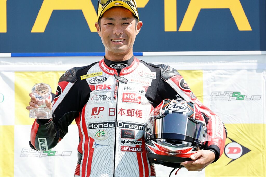 Yuki Takahashi prend sa retraite : il a remporté des GP entre 250cc et Moto2 Yuki Takahashi si ritira: vinse GP tra 250cc e Moto2