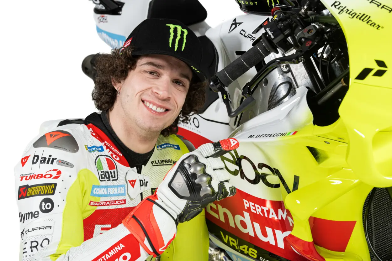 Bezzecchi_VR46_MotoGP_Shooting_4