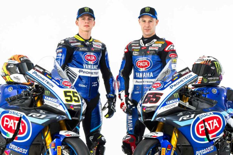 Superbike, presentazione Yamaha 2024: Rea e Locatelli carichi