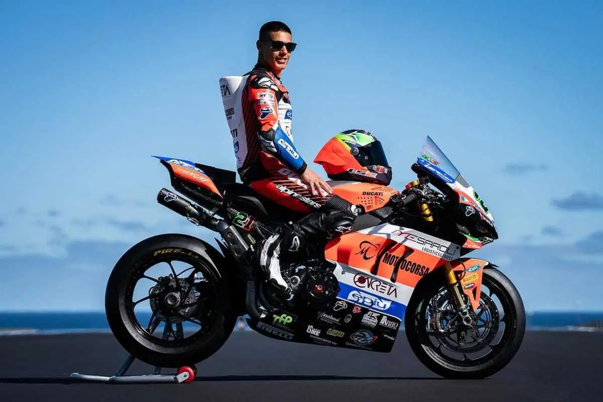 Superbike 2024: Ducati från Motocorsa-teamet presenteras