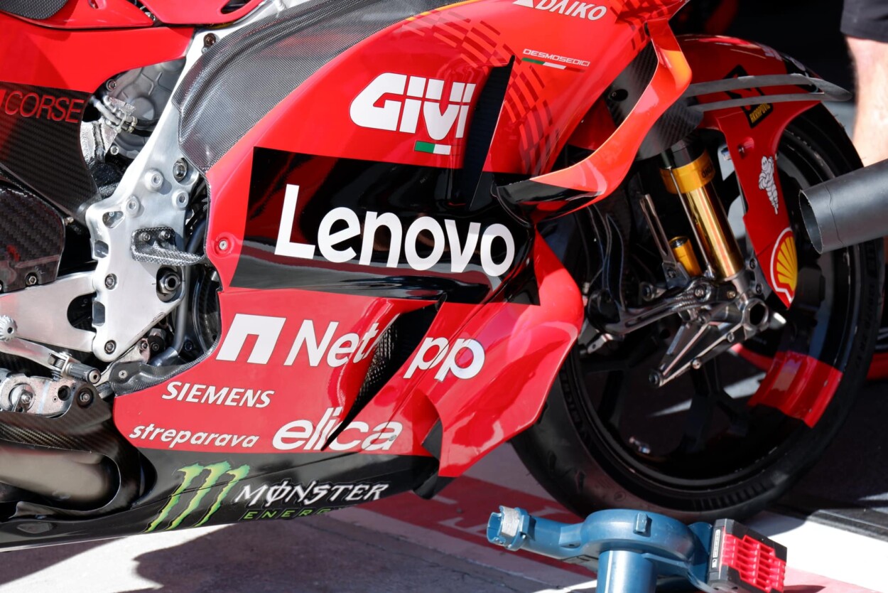 ducati-motogp-sepang-day1-mittag