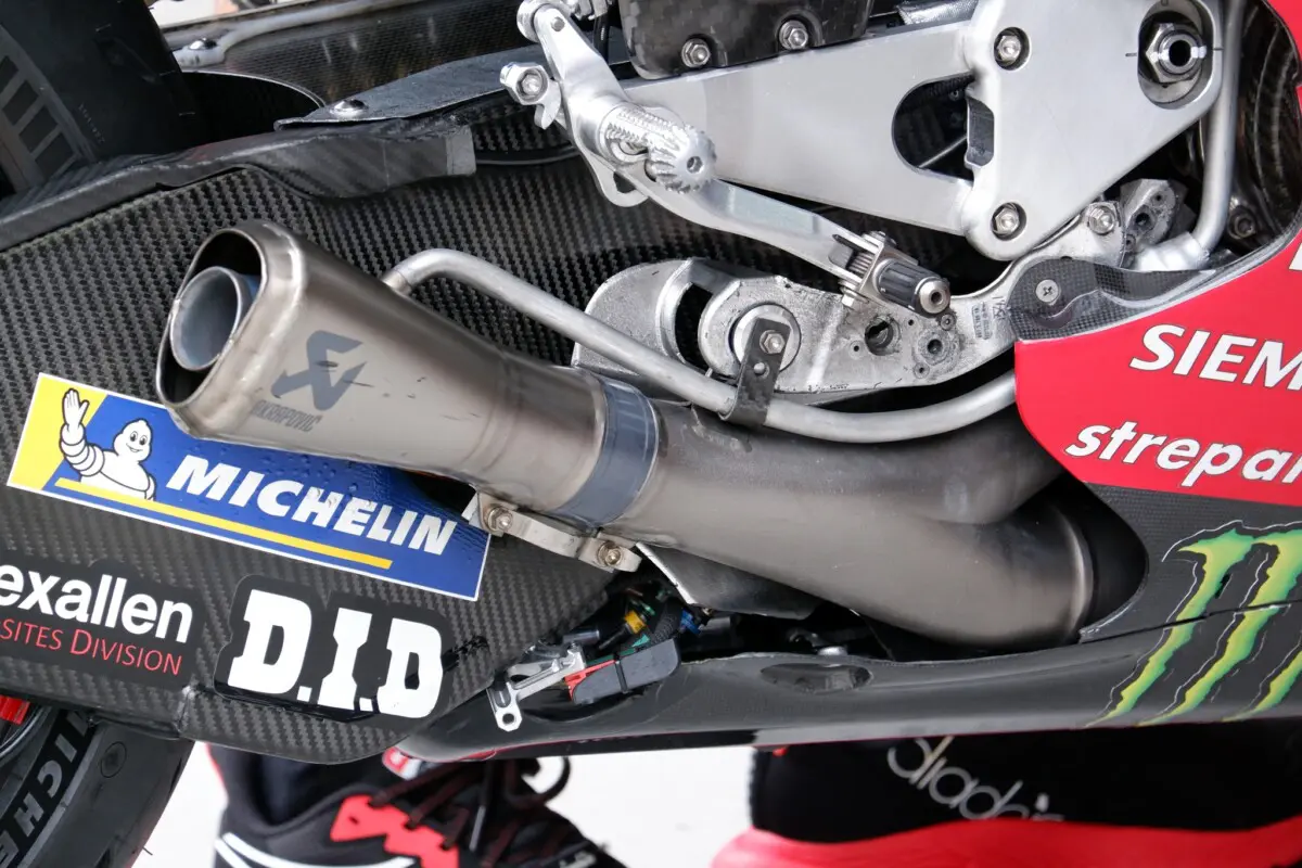 ducati-previous-exhaust-motogp-test