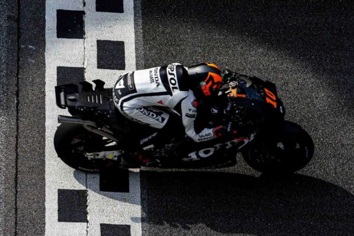 MotoGP, directeur HRC : « Nous essayons de tout changer »