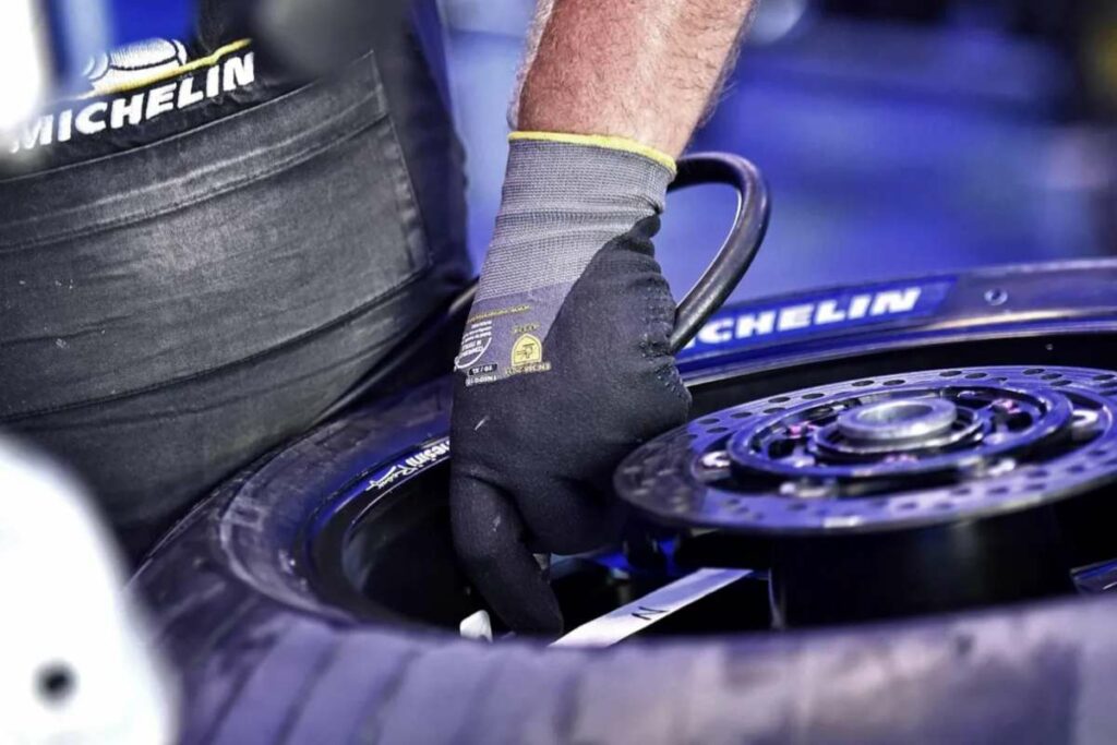 MotoGP, pression des pneus : possible compromis équipe-Michelin MotoGP, pressione gomme: possibile compromesso con Michelin