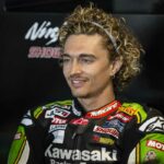 Superbike, Axel Bassani migliora con la Kawasaki