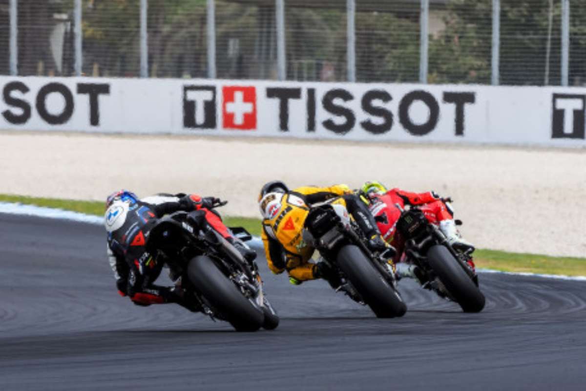 Superbike, Razgatlioglu étudie les pilotes Ducati : samedi le jour de vérité