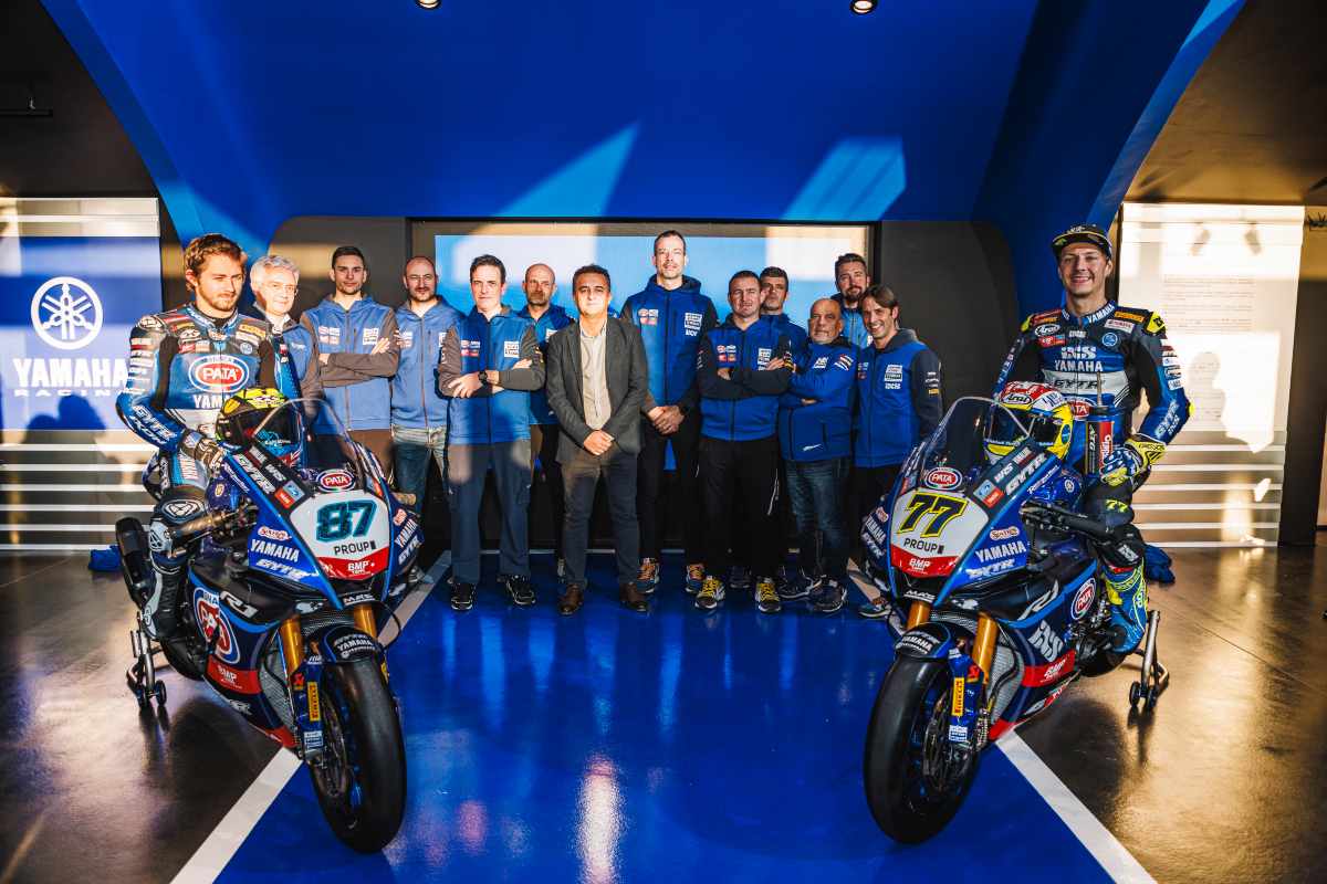 Superbike, l’équipe GRT Yamaha présentée : avec Aegerter et Gardner on rêve