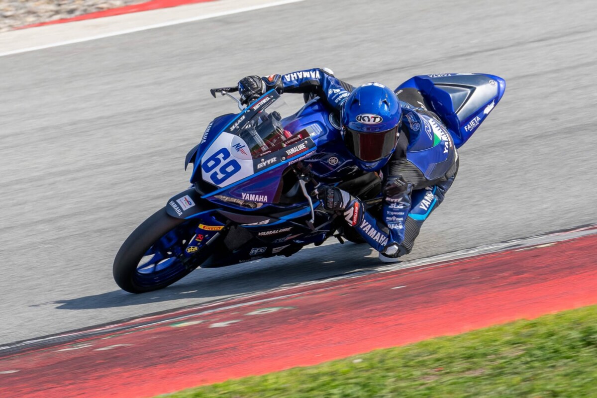 Alessandro Di Persio, débuts en Coupe du Monde Yamaha R3 bLU cRU « C’était la route que je voulais le plus »