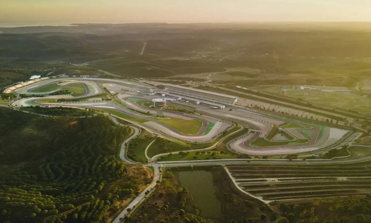 Moto2 et Moto3, Pirelli à Portimao avec l’allocation standard 2024