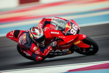 Moto3 Qatar : Holgado met le turbo et décroche la pole, Bertelle 5ème