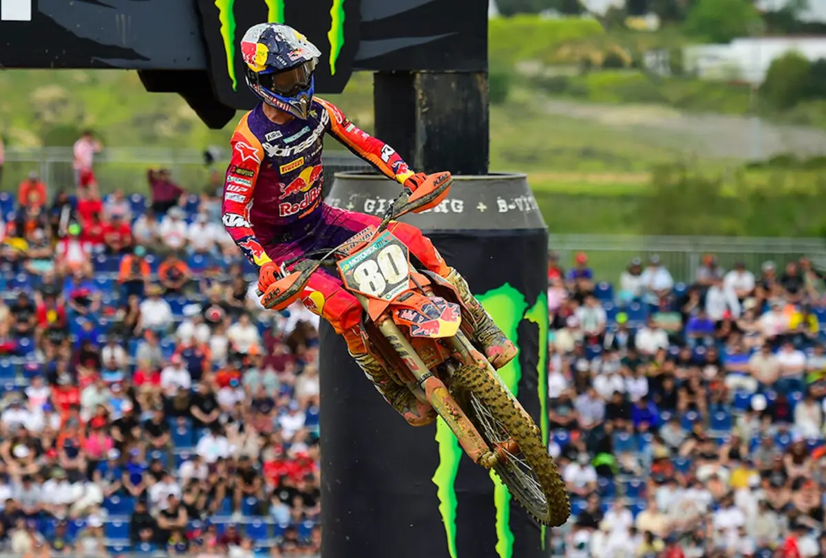 Motocross Espagne : Adamo tient bon, Prado ne s’arrête jamais