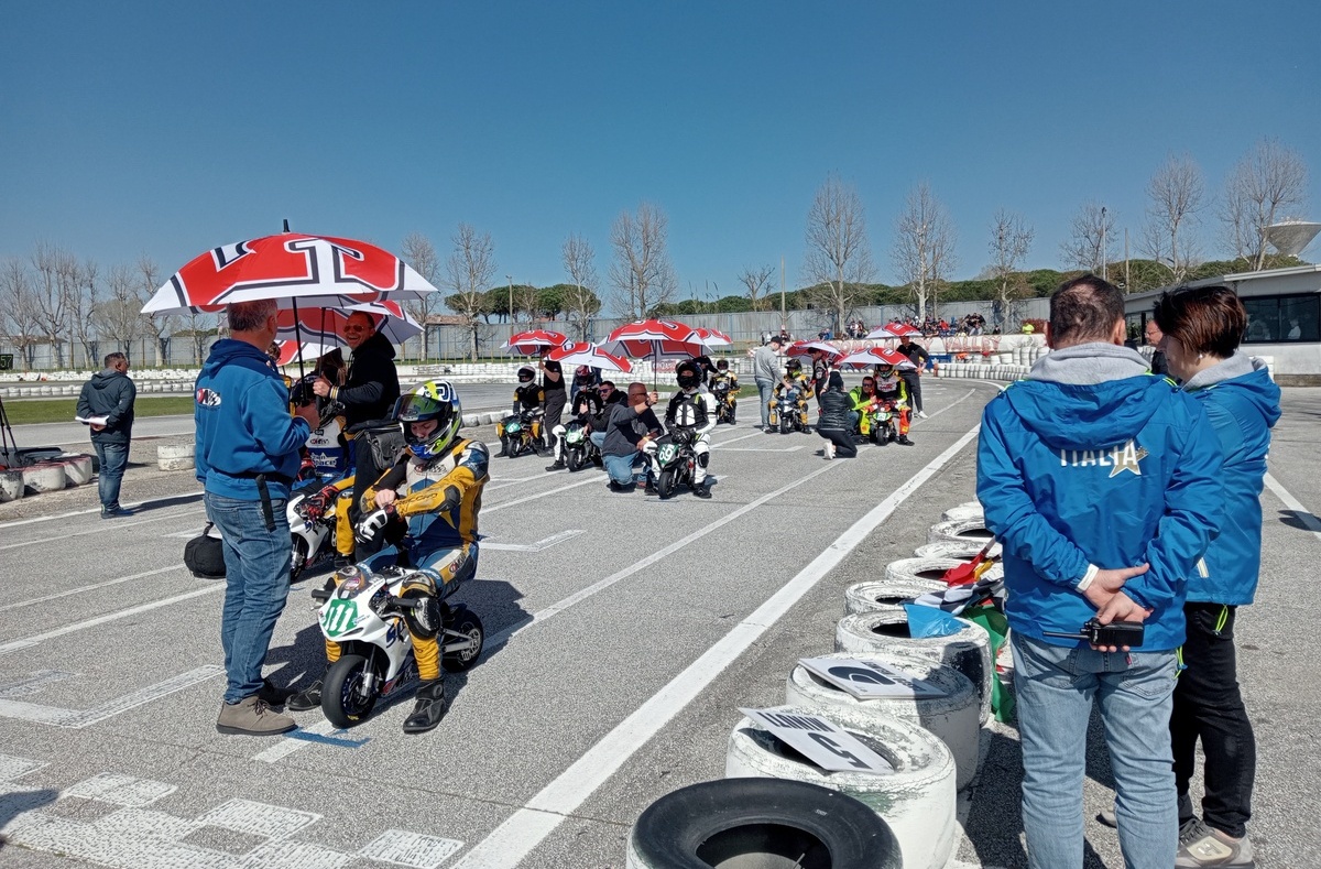 Trophée Simoncelli, beaucoup de pilotes et du plaisir pour la 1ère manche à Cervia