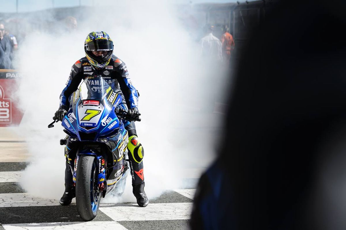 Ryan Vickers irrépressible à la première de BSB 2024 en Navarre