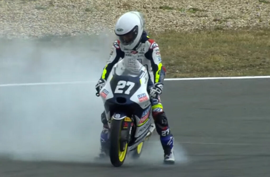 JuniorGP Estoril : Rico Salmela et le pari habile qui vaut le triomphe, Morosi 4ème salmela-juniorgp-moto3-gara-estoril