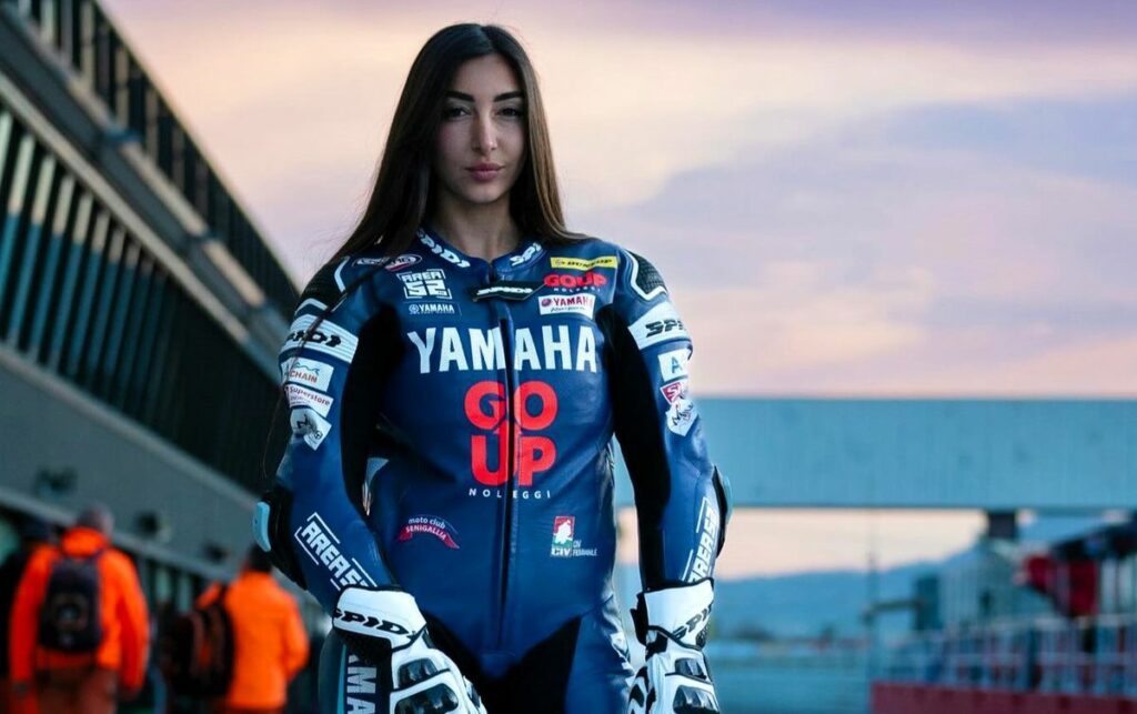 Le CIV féminin de Magione retrouve Alessia Tonini Nel week-end il secondo round del CIV Femminile 2024 a Magione: Alessia Tonini torna in pista con l’assistenza di… Alessandro Delbianco!