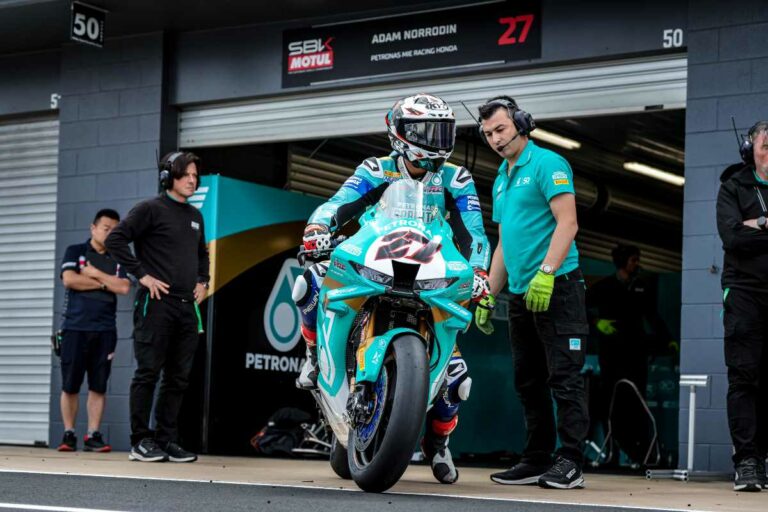 Superbike Petronas MIE Honda HRC