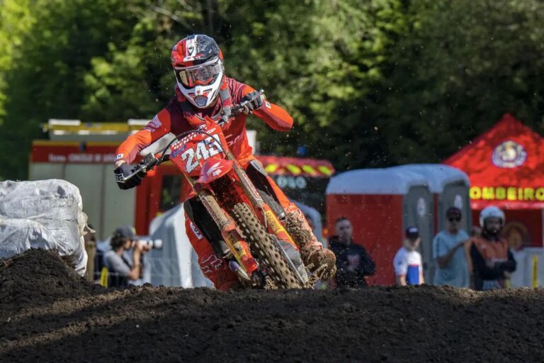 Jeffrey Herlings conquista Gara 2, ma con un secondo posto e il primo di Gara 1 Tim Gajser si assicura la vittoria del GP d’Italia e allunga in campionato nella MXGP