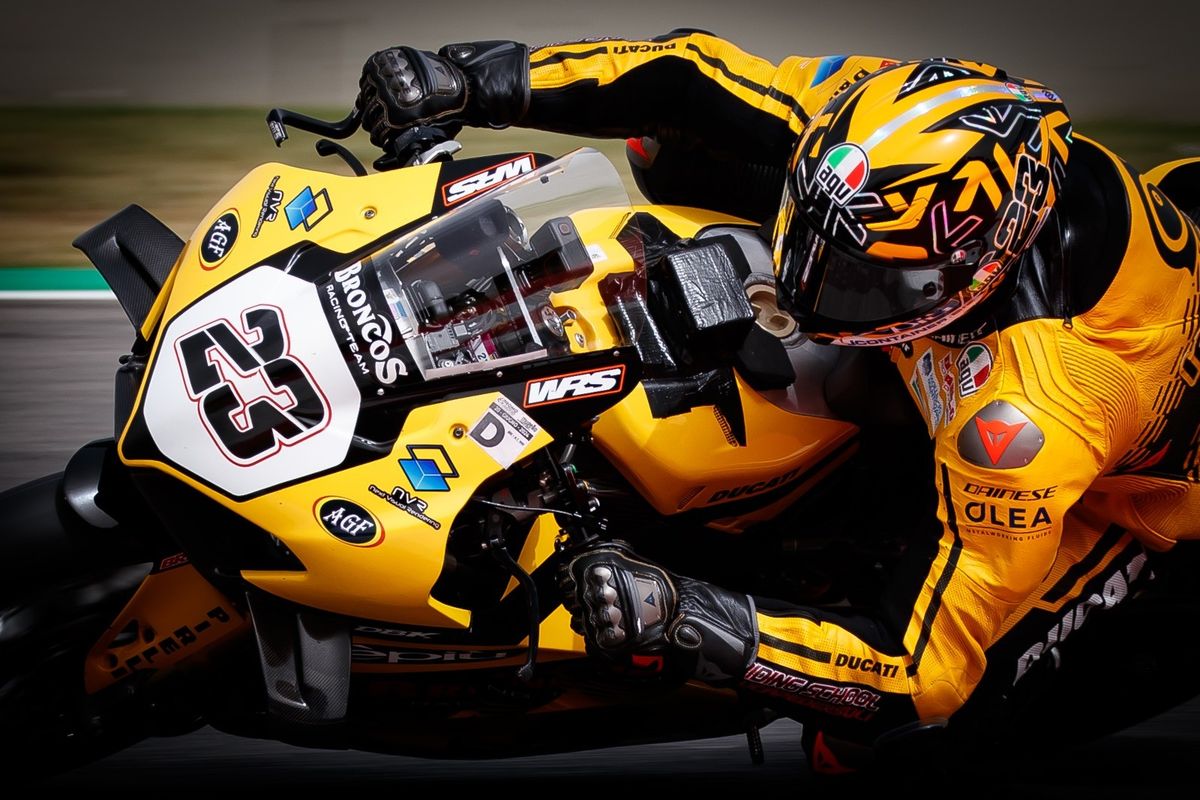 Bogeyman Mugello: Luca Salvadori premier avec chute au National 1000